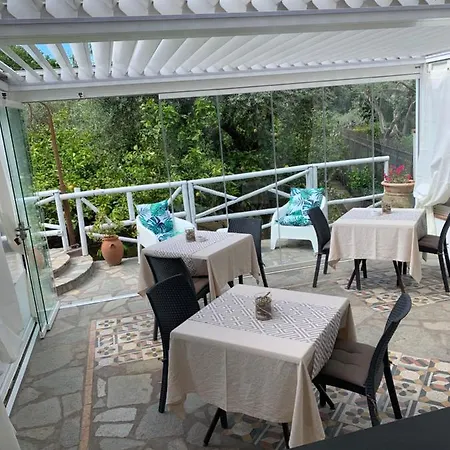 بيت ضيافة Relais Anna أناكابْري