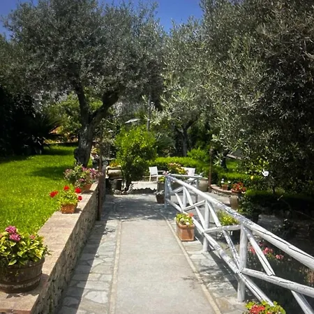 Relais Anna بيت ضيافة