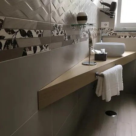 Relais Anna أناكابْري