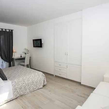 بيت ضيافة Relais Anna أناكابْري