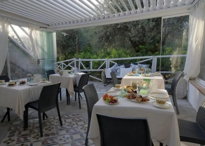 Relais Anna 4* Ανακάπρι